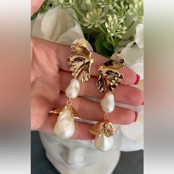 House of Harlow 1960 Statement Ginkgo  Drop Earrings ✨ - Picture 3 of 14